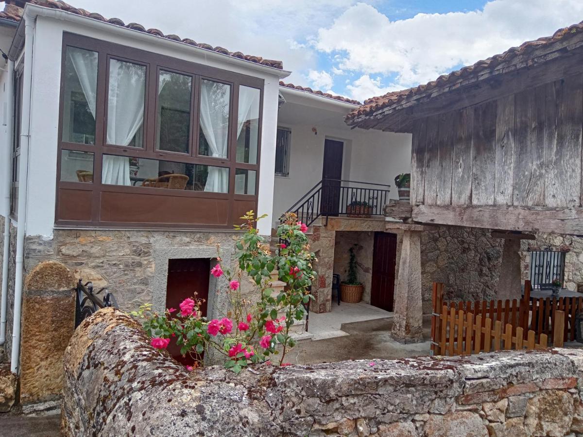Casa La Cruz A 2Km De Cangas De Onis Bagian luar foto