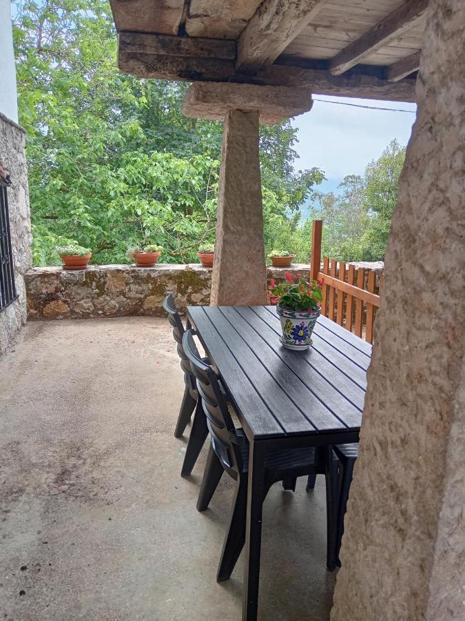 Casa La Cruz A 2Km De Cangas De Onis Bagian luar foto