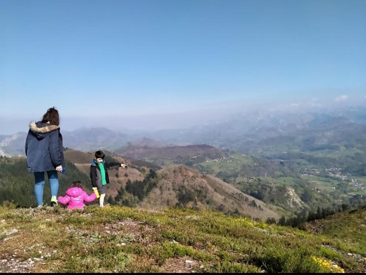 Casa La Cruz A 2Km De Cangas De Onis Bagian luar foto